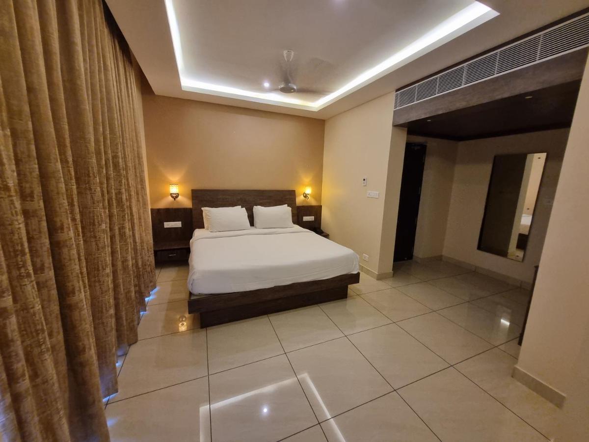 Plutus Residency Hotel Auroville Exterior foto